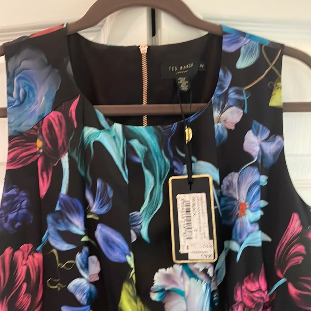 Ted Baker dress - size US 6 Ted Baker size 2